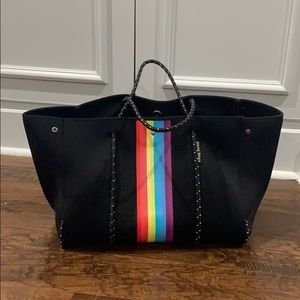 Haute shore tote